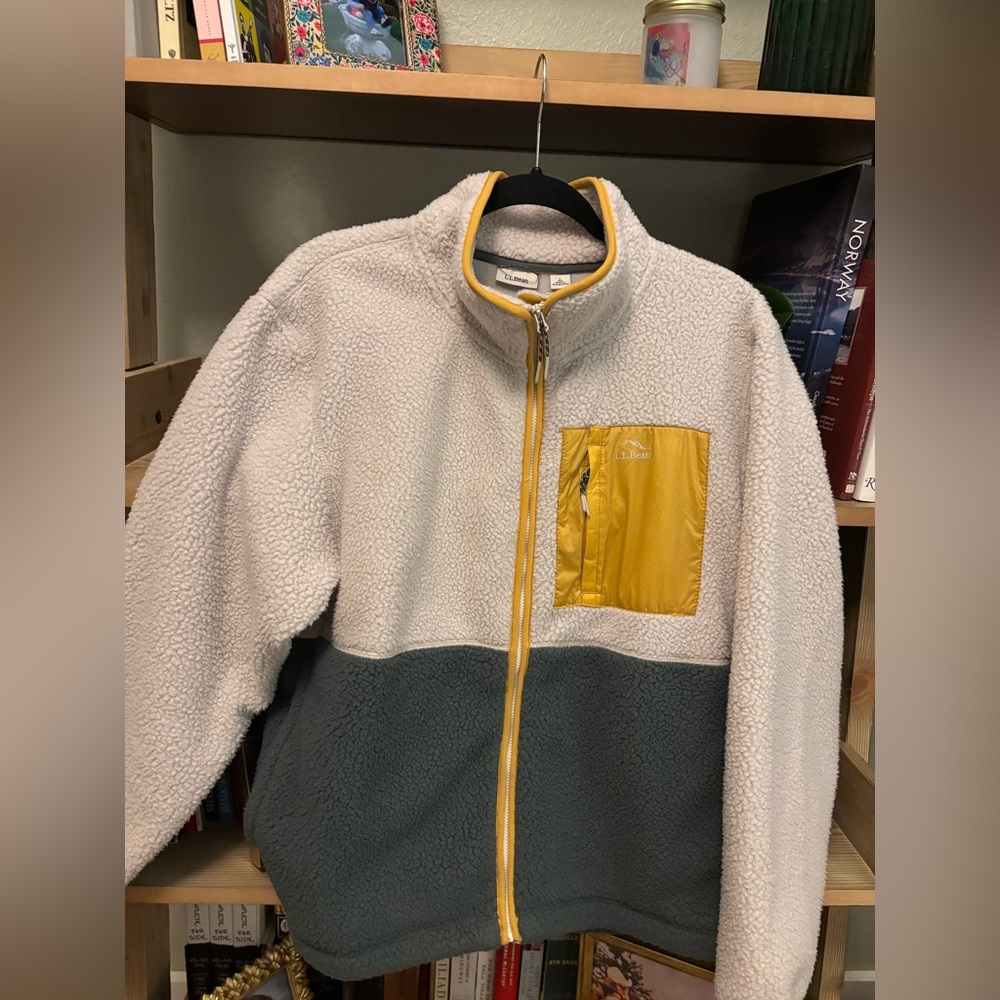 Women’s LL Bean Sherpa Fleece Zip